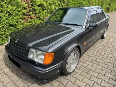 Gebraucht Mercedes E36 AMG AMG 272 PS (200 kW) 1991 Schwarz Limousine