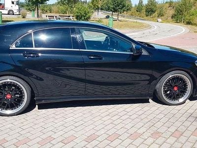 Gebraucht Mercedes A200 AMG line 156 PS (114 kW) 2016 Schwarz Limousine