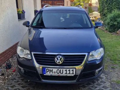 Gebraucht VW Passat Highline 140 PS (102 kW) 2008 Blau Kombi