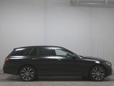 Mercedes E300