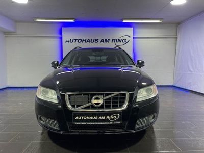 gebraucht Volvo V70 Kombi Momentum LEDER SPUR ACC XENO AHK 4xSZH