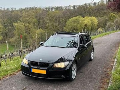 Gebraucht BMW 320 Advantage 150 PS (110 kW) 2007 Schwarz Kombi