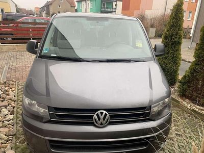 Grau Gebraucht 2014 VW T5 Startline Van | 20.900 € (Teuer)