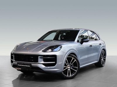 Schwarz Gebraucht 2025 Porsche Cayenne SUV | 120.789 € (Teuer)