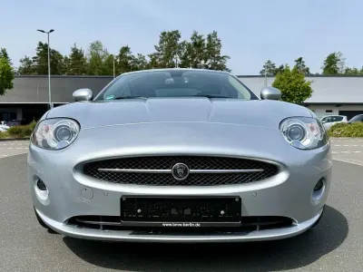Gebraucht Jaguar XK 298 PS (219 kW) 2006 Silber Coupé