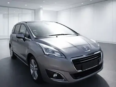Gebraucht Peugeot 5008 120 PS (88 kW) 2016 Grau Van / Kleinbus