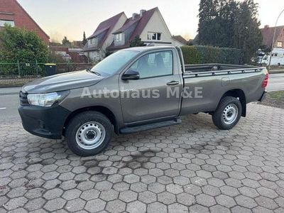 Nuova Toyota HiLux 204 CV (150 kW) 2026 Marrone Pick-up