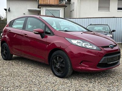 Gebraucht Ford Fiesta Trend 60 PS (44 kW) 2008 Violet Kleinwagen