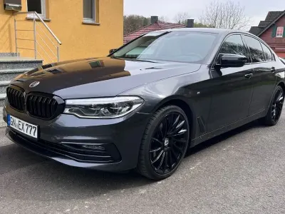 Gebraucht BMW 540 Luxury Line 340 PS (250 kW) 2020 Grau Limousine