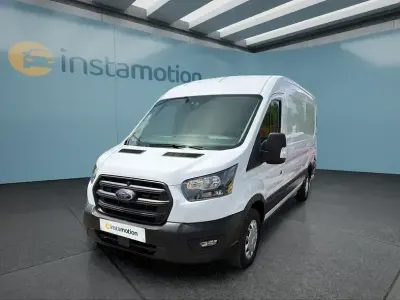 Gebraucht Ford Transit 131 PS (96 kW) 2023 Weiß Limousine
