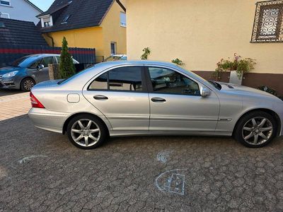 Mercedes C220