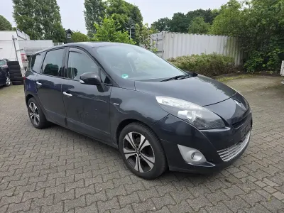 Gebraucht Renault Grand Scénic III Bose Edition 110 PS (80 kW) 2011 Blau Van / Kleinbus