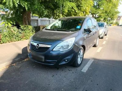 Gebraucht Opel Meriva 140 PS (102 kW) 2012 Grau Van / Kleinbus
