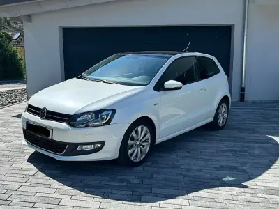 Gebraucht VW Polo Life 90 PS (66 kW) 2013 Weiß Kleinwagen