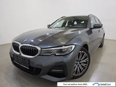 Gebraucht BMW 320e M Sport 204 PS (150 kW) 2022 Grau Limousine