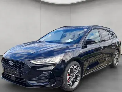 Neu Ford Focus ST-Line X 155 PS (114 kW) 2025 Schwarz Kombi