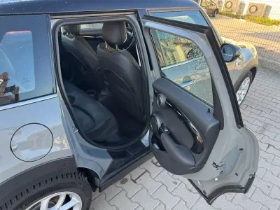 Gebraucht Mini Cooper 136 PS (100 kW) 2018 Grau Kleinwagen