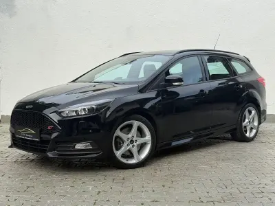 Gebraucht Ford Focus ST 250 PS (183 kW) 2017 Schwarz Kombi