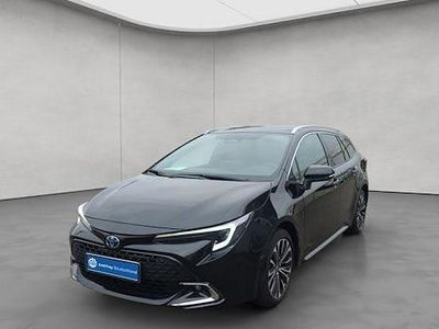 Usado Toyota Corolla Lounge 140 HP (102 kW) 2025 Preto Carrinha