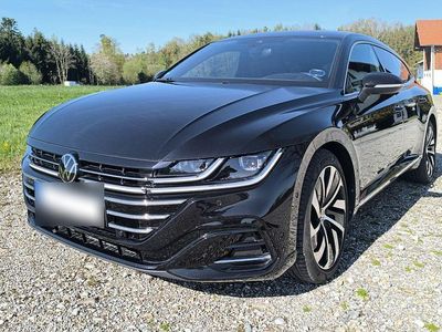 Usata VW Arteon R 200 CV (147 kW) 2023 Nero Station wagon