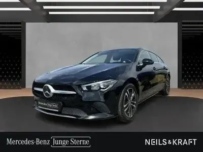 Gebraucht Mercedes CLA200 Shooting Brake Progressive 150 PS (110 kW) 2023 Schwarz Kombi