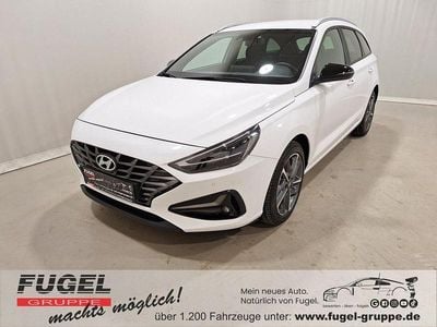 Gebraucht Hyundai i30 Advantage 120 PS (88 kW) 2024 Serenity white / mic Kombi