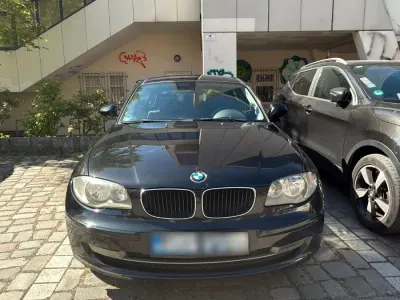 Gebraucht BMW 118 143 PS (105 kW) 2010 Schwarz Kleinwagen