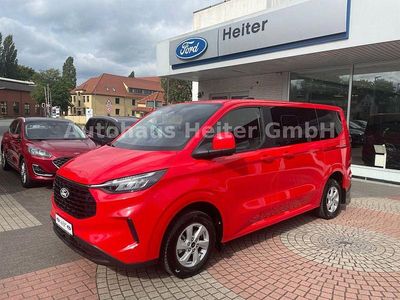 Gebraucht Ford Tourneo Trend 136 PS (100 kW) 2025 Rot Van / Kleinbus