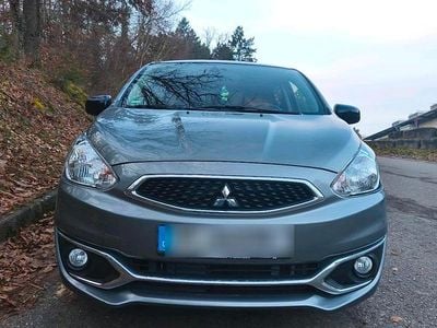 Gebraucht Mitsubishi Space Star Diamant Edition 80 PS (58 kW) 2020 Grau Kleinwagen