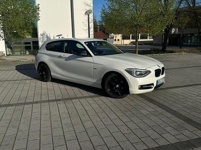 Gebraucht BMW 118 Coupé Sport Line 143 PS (105 kW) 2013 Weiß Coupé