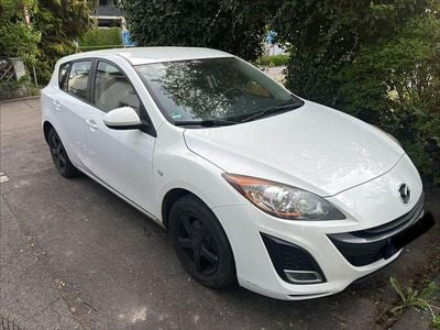 Second-hand Mazda 3 Active 105 CP (77 kW) 2010 Negru Berlinǎ