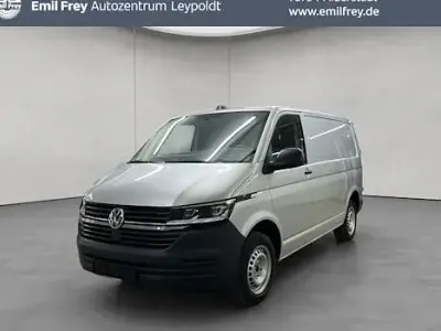 Gebraucht VW T7 Trendline 150 PS (110 kW) 2025 Silber Van