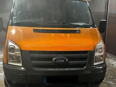 Usata Ford Transit 101 CV (74 kW) 2011 Arancione Station wagon