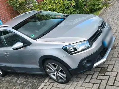 Gebraucht VW Polo Cross 86 PS (63 kW) 2011 Grau Kleinwagen