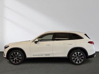 Gebraucht Mercedes GLC220 Avantgarde 197 PS (144 kW) 2026 Unilack polarweiß SUV