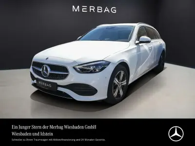Gebraucht Mercedes C300e Avantgarde 313 PS (230 kW) 2024 Polarweiß Kombi
