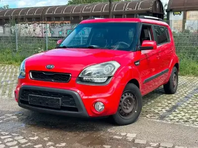 Gebraucht Kia Soul Edition 7 128 PS (94 kW) 2012 Rot SUV