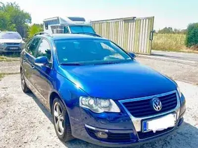 Gebraucht VW Passat Sportline 140 PS (102 kW) 2009 Blau Kombi