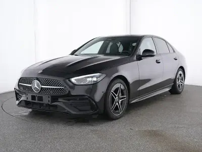 Gebraucht Mercedes C180 AMG 205 PS (150 kW) 2025 Schwarz Limousine