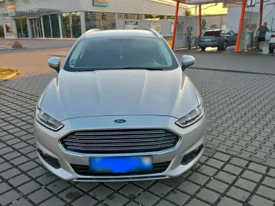 Gebraucht Ford Mondeo 150 PS (110 kW) 2017 Silber Kombi