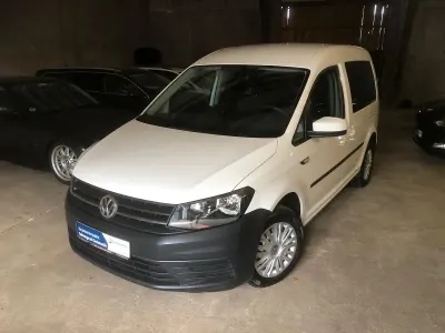 Gebraucht VW Caddy 102 PS (75 kW) 2020 Weiß Van / Kleinbus