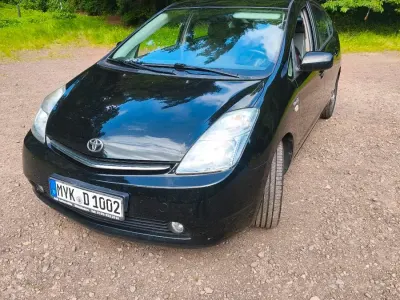Gebraucht Toyota Prius 111 PS (81 kW) 2006 Schwarz Kleinwagen