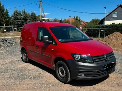 Gebraucht VW Caddy 102 PS (75 kW) 2015 Rot Van / Kleinbus