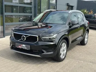 Gebraucht Volvo XC40 Momentum 163 PS (119 kW) 2020 Schwarz SUV