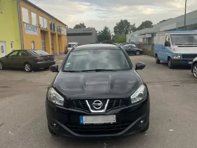 Gebraucht Nissan Qashqai +2 Acenta 131 PS (96 kW) 2014 Schwarz SUV