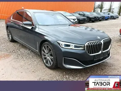 Gebraucht BMW 750L Executive 400 PS (294 kW) 2019 Grau metallic Limousine