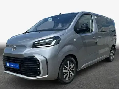 Neu Toyota Proace Verso 180 PS (132 kW) 2026 Silber Kombi