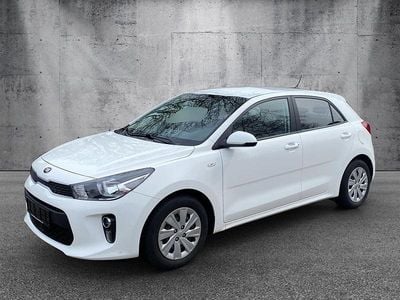 Second-hand Kia Rio 84 CP (61 kW) 2020 Alb Berlinǎ