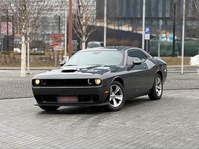 Gebraucht Dodge Challenger SXT 309 PS (227 kW) 2019 Grau Coupé