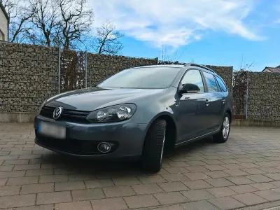 Gebraucht VW Golf VII Match 140 PS (102 kW) 2013 Grau Kombi